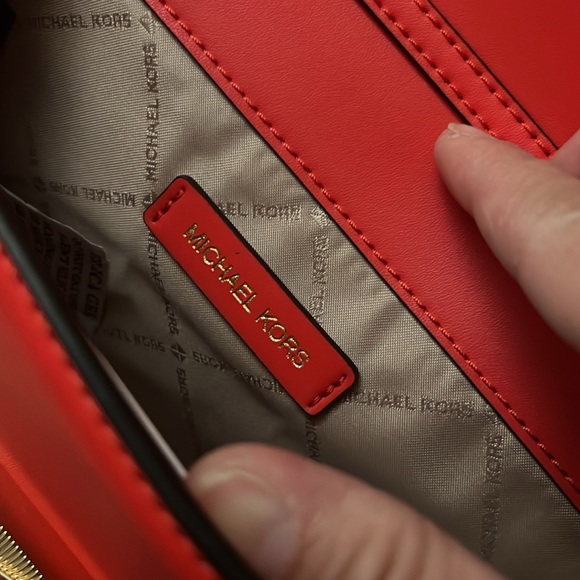 🌸MICHAEL KORS CECE MEDIUM VEGAN LEATHER SHOULDER CROSSBODY CLUTCH in DK Sangria - Picture 12 of 16